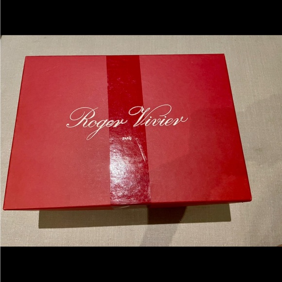 BNIB Roger Vivier black satin crystal embellished heels, perfect and never worn - Picture 2 of 9